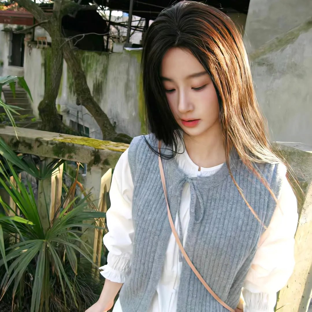 荒唐男荒唐女